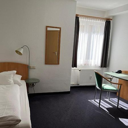 Hotel Baeren Филлинген-Швеннинген Номер фото