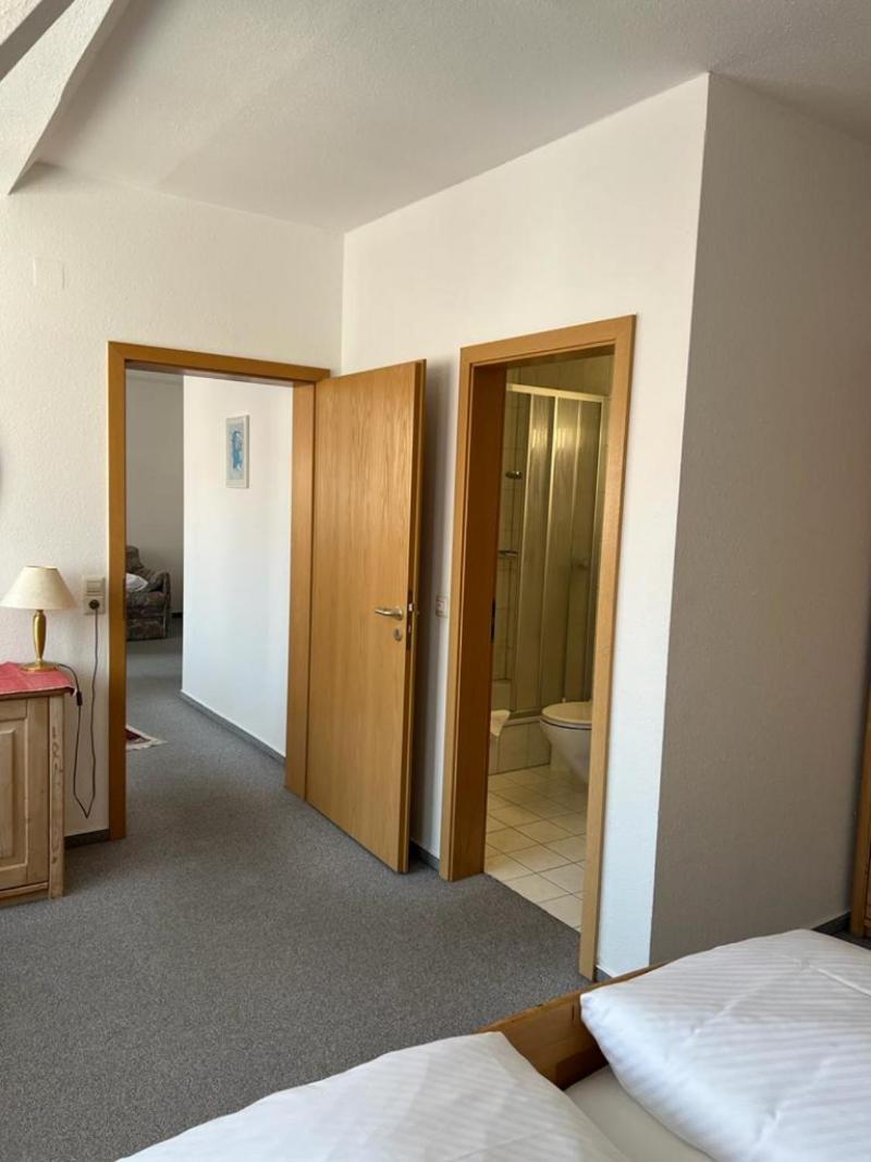 Hotel Baeren Филлинген-Швеннинген Номер фото